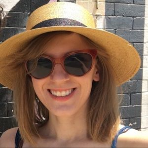 Meet your Posher, Megan